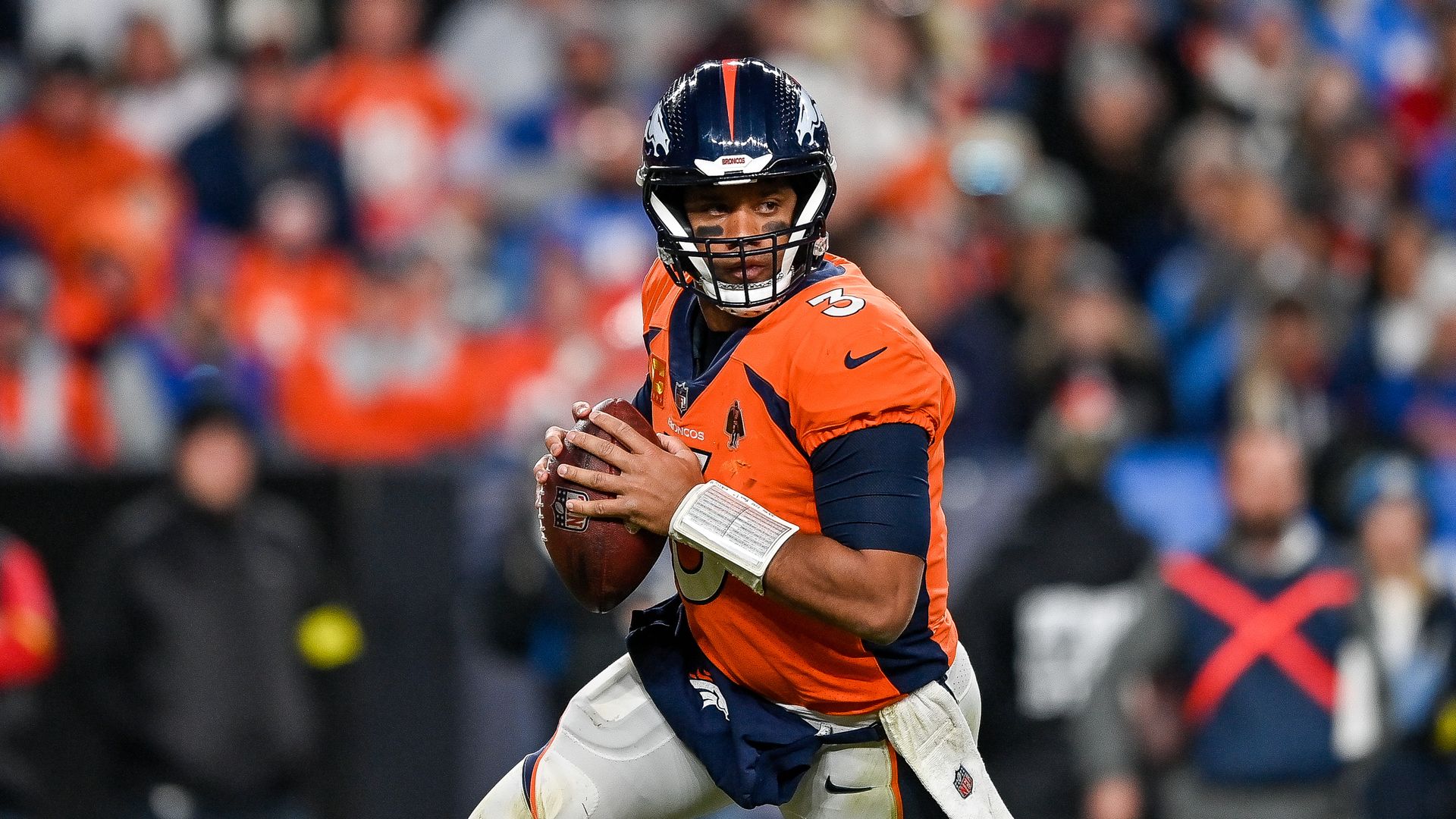 Inside Russell Wilson's disastrous first Denver Broncos season - Axios  Denver