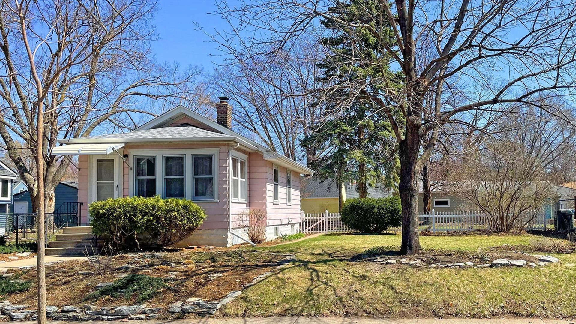 Twin Cities Hot Homes: South Minneapolis Tiny House Asks $247K - Axios ...