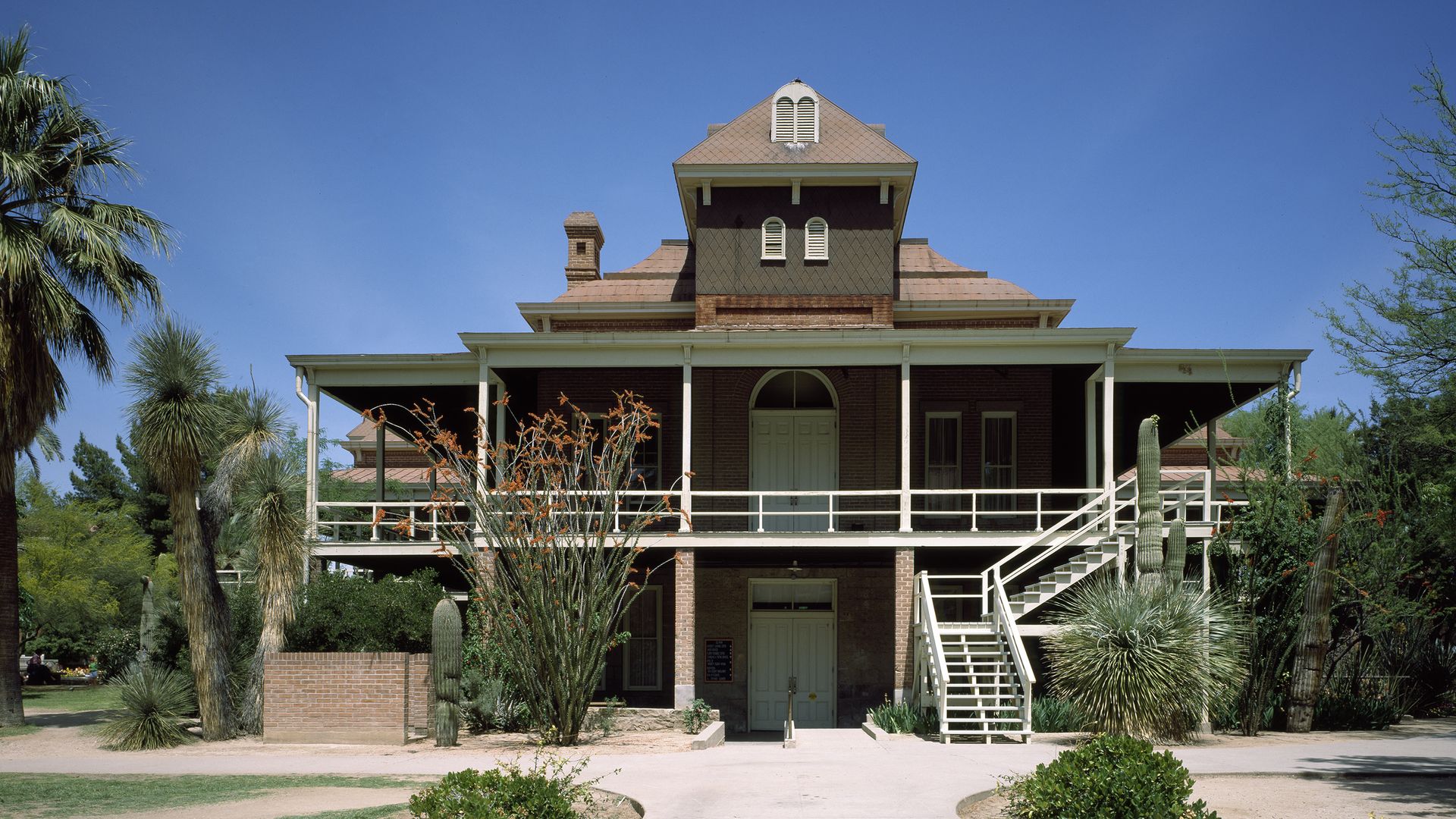 A photo of the Old Main building on the University of Arizona's campus.