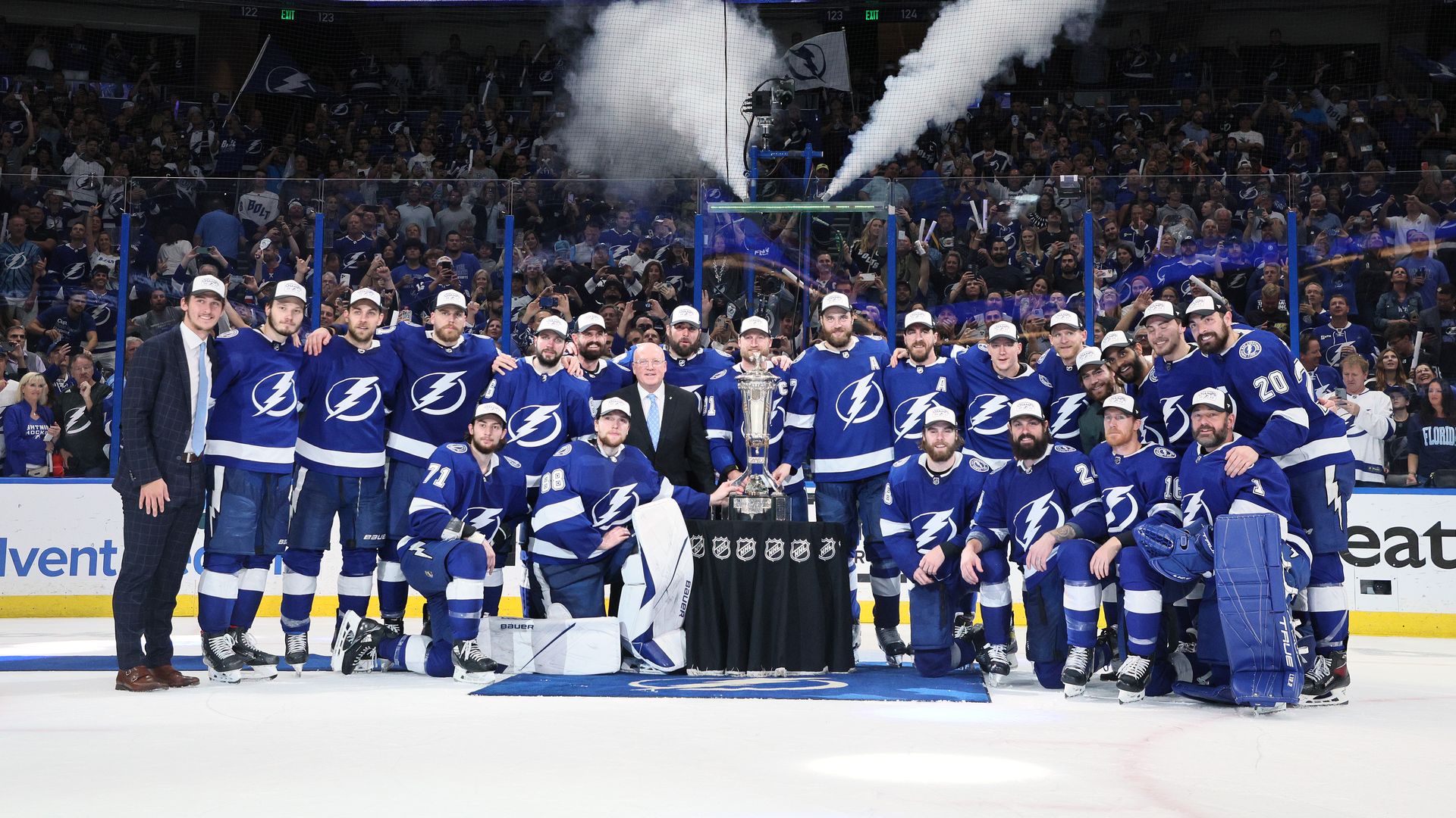 Lightning team photo