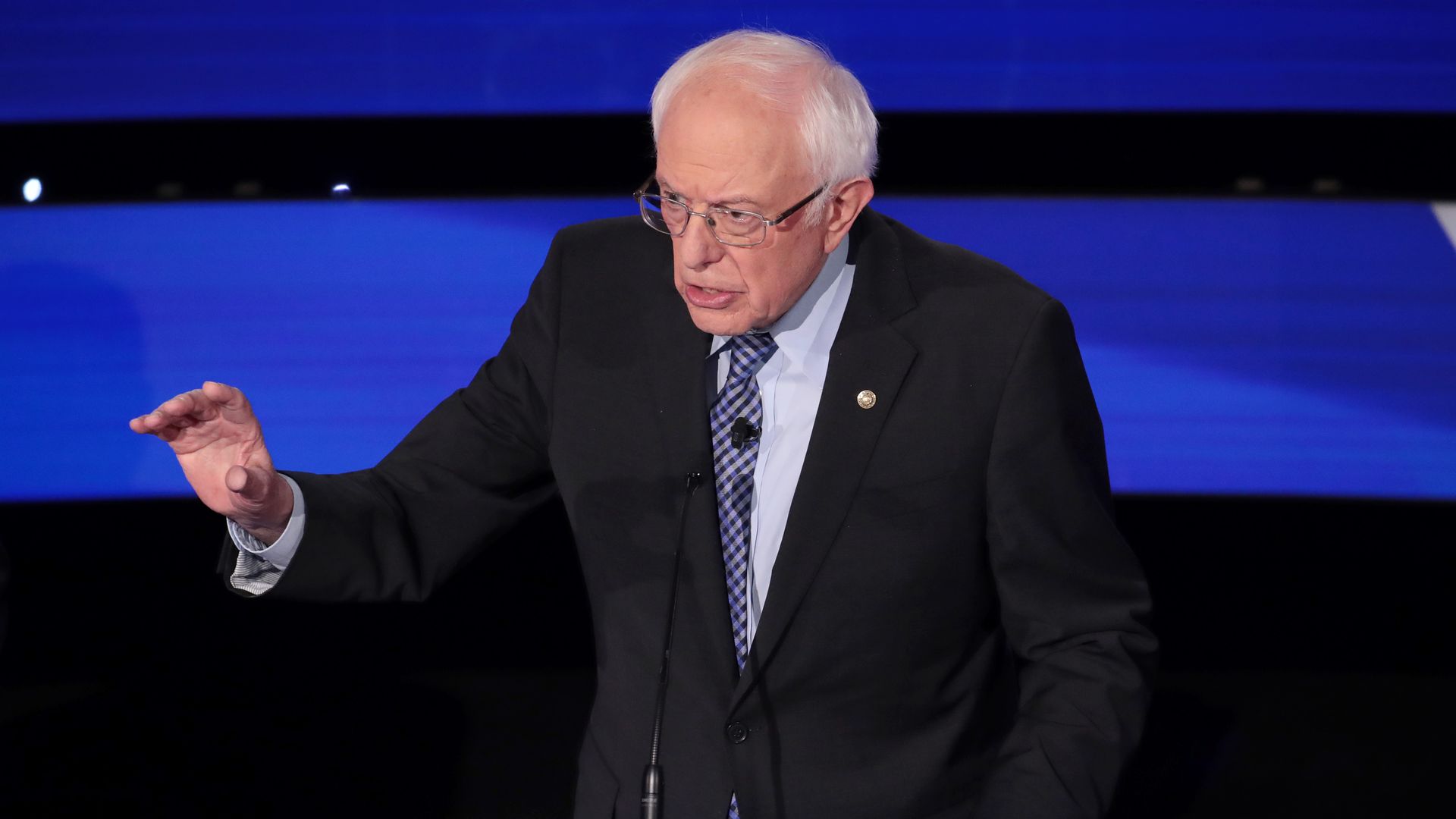  Sen. Bernie Sanders (I-VT) makes a point during the Democratic presidential primary debate at Drake University on January 14, 2020 in Des Moines, Iowa. 