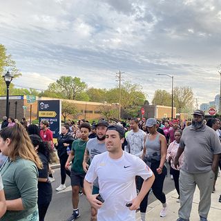20+ Charlotte run clubs and walking groups to join