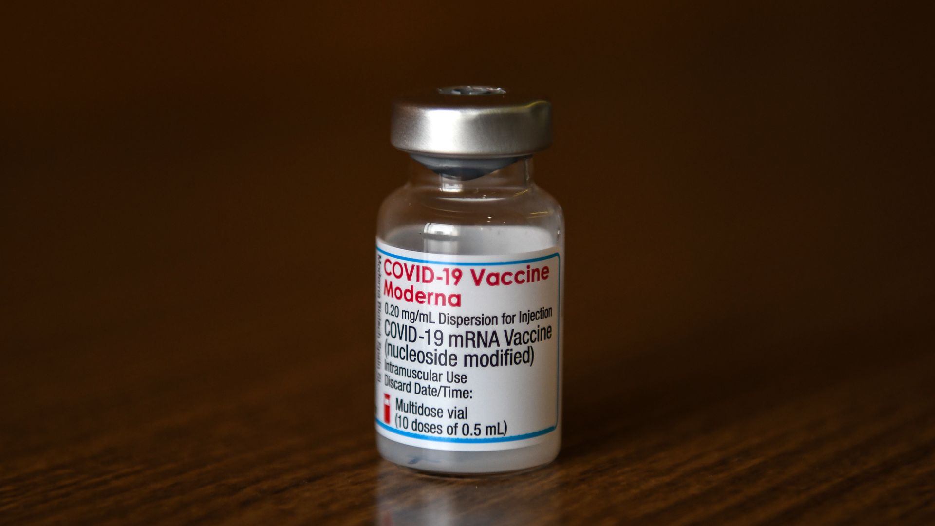 moderna vaccine bottle