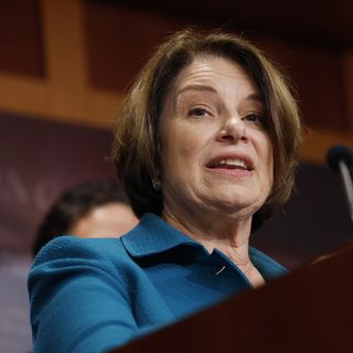 It's official: Amy Klobuchar is Democrats' pick to succeed Gov. Tim Walz