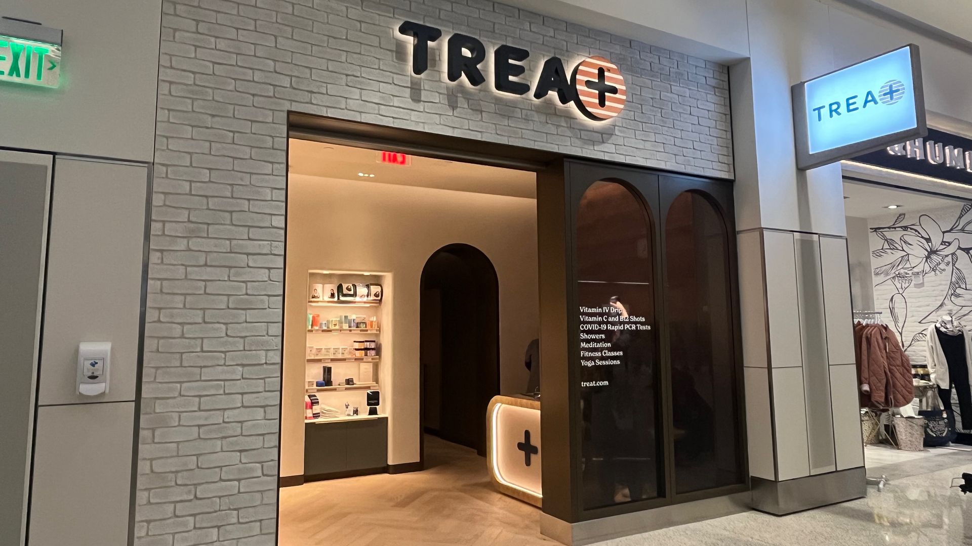 The storefront of Treat at the Salt Lake City airport. 