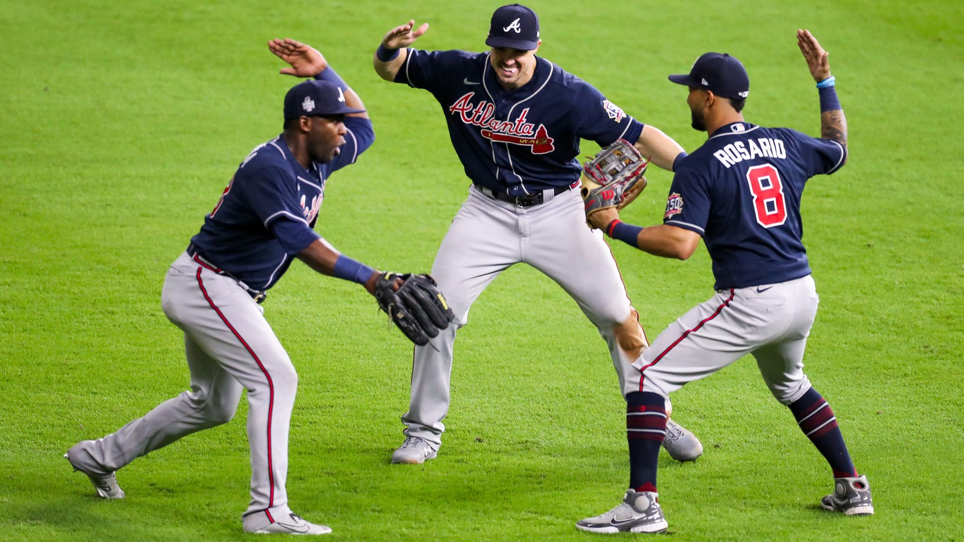 braves celebrate win