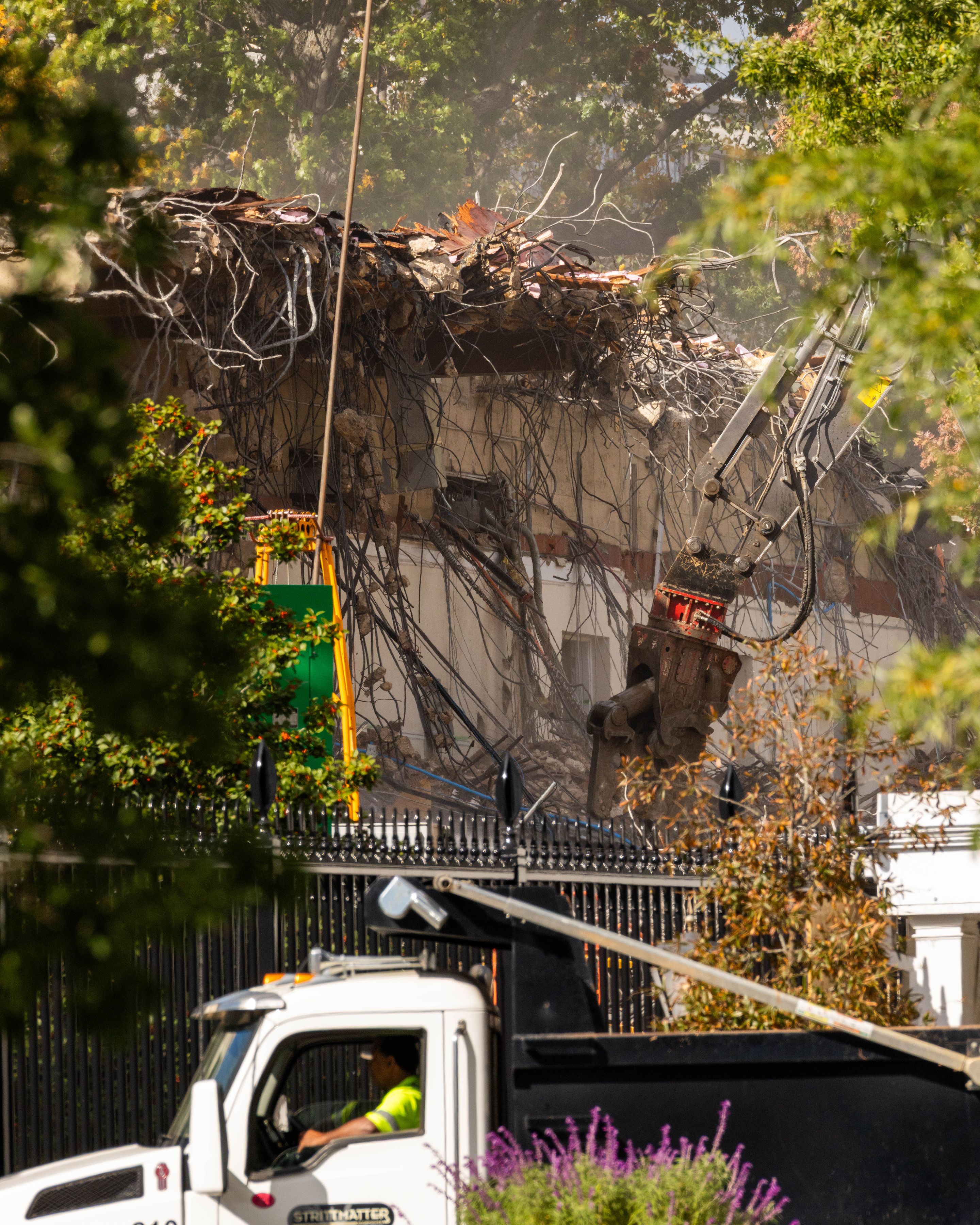 Demolition on the White House's East Wing in Washington, Oct. 22, 2025. The White House is demolishing the entirety of the East Wing to make way for President Trump's $200 million ballroom, a construction project that is far more extensive than he initially let on, a senior administration official s