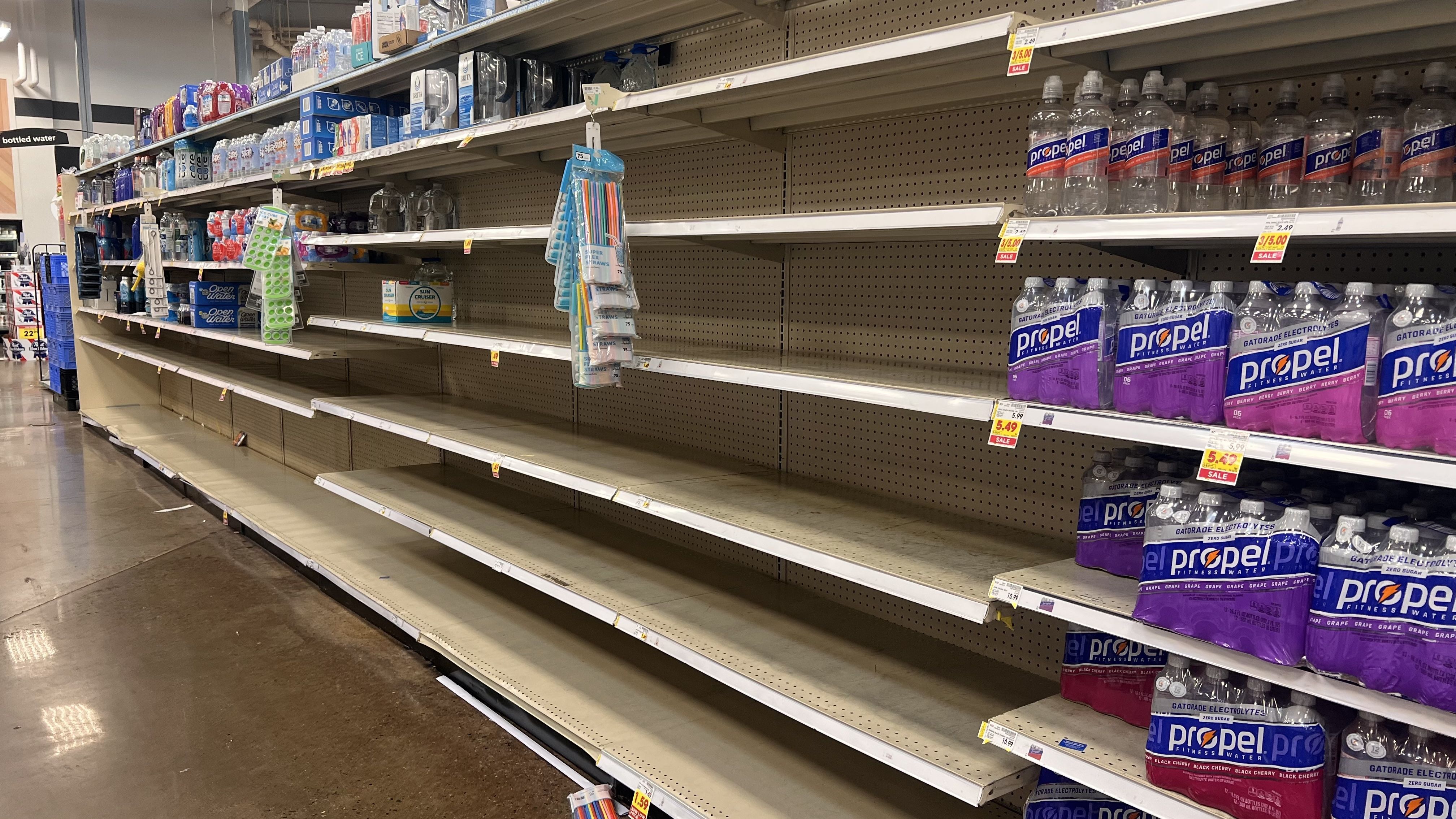 pic of grocery store shelves emptied