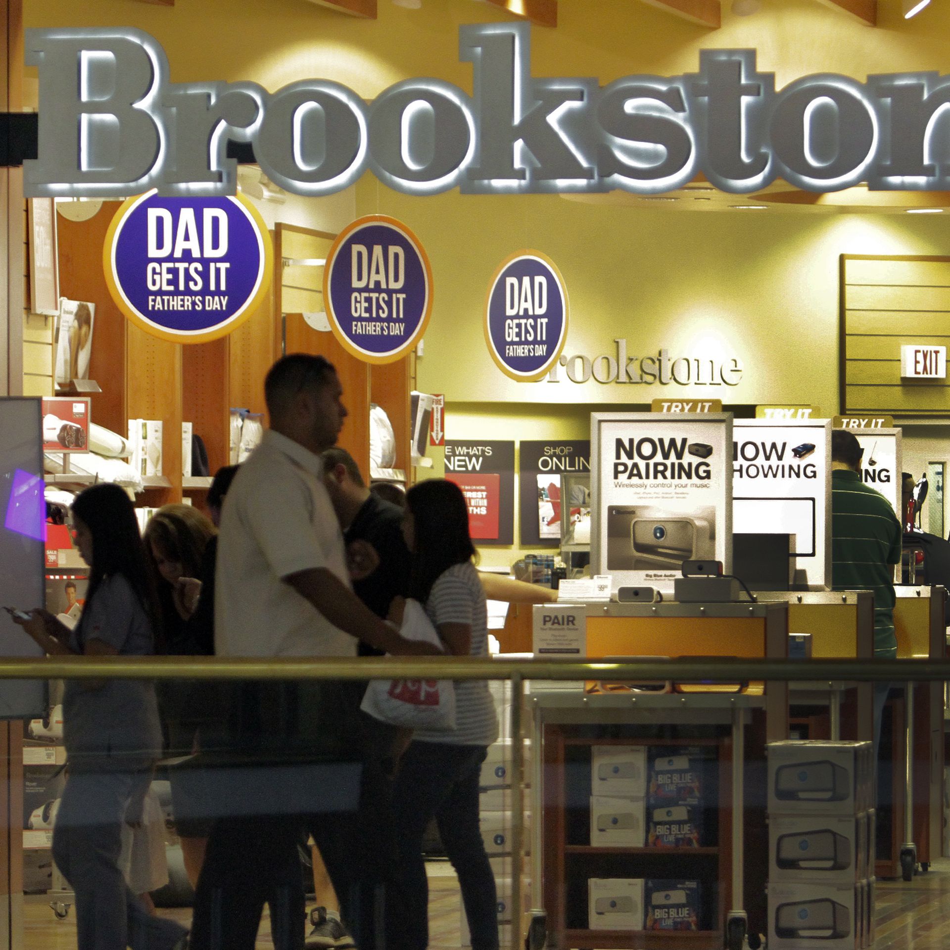 Brookstone files for bankruptcy and plans to shutter all of its mall stores