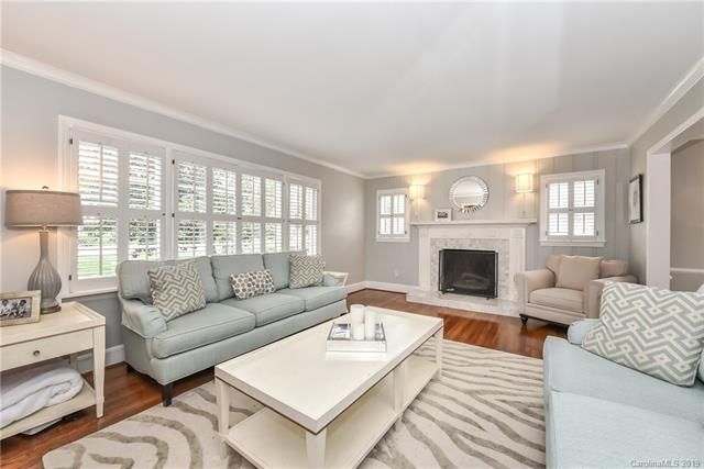 218 McAlway Road living room