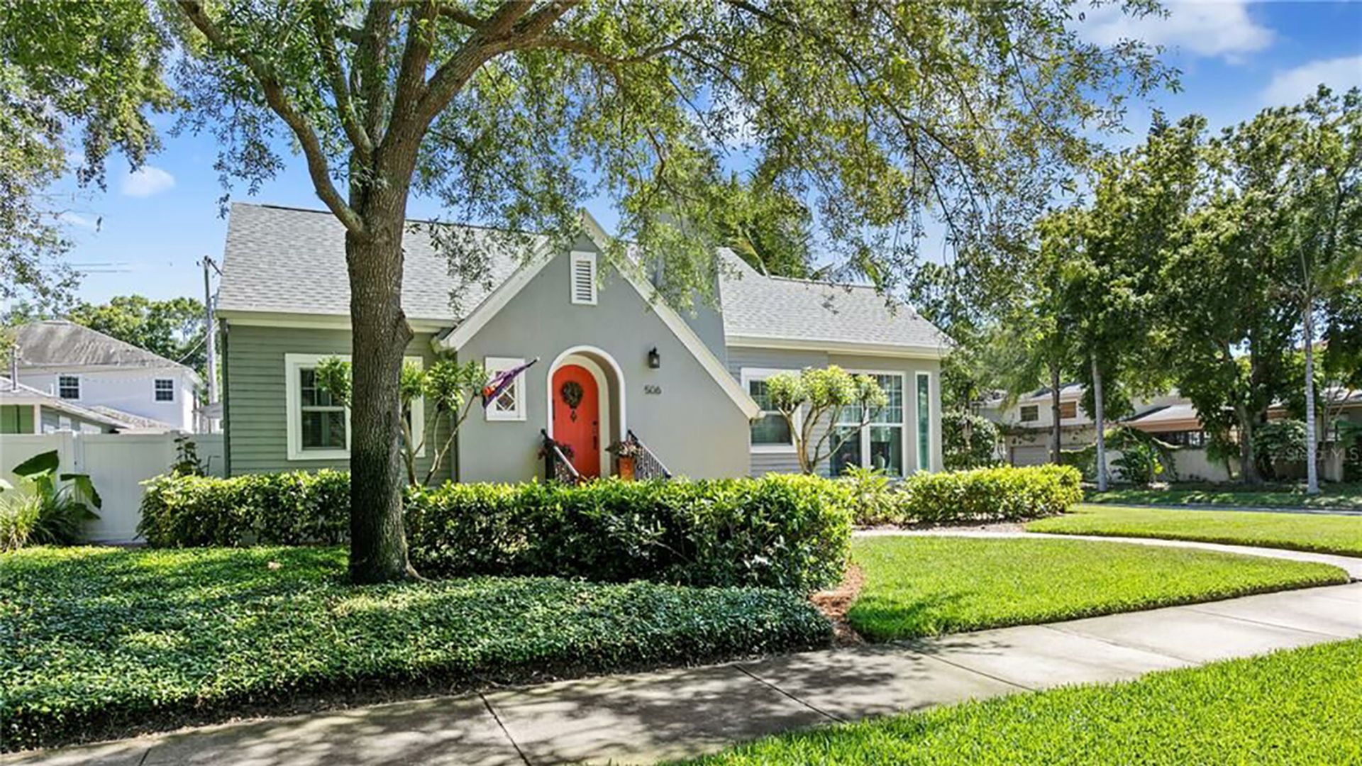 axios tampa bay hot homes