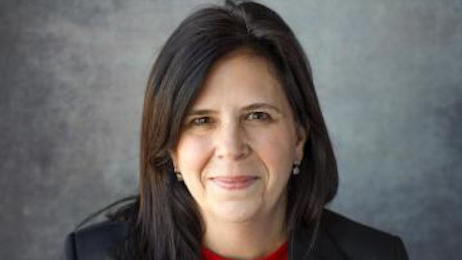 A headshot of Laura Bishop, commissioner of the Minnesota Pollution Control Agency.
