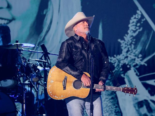How to get tickets to Alan Jackson's final show in Nashville - Axios Nashville