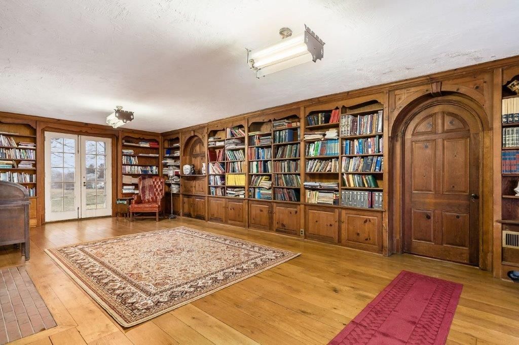 Far East Side Columbus home with historic details up for sale Axios