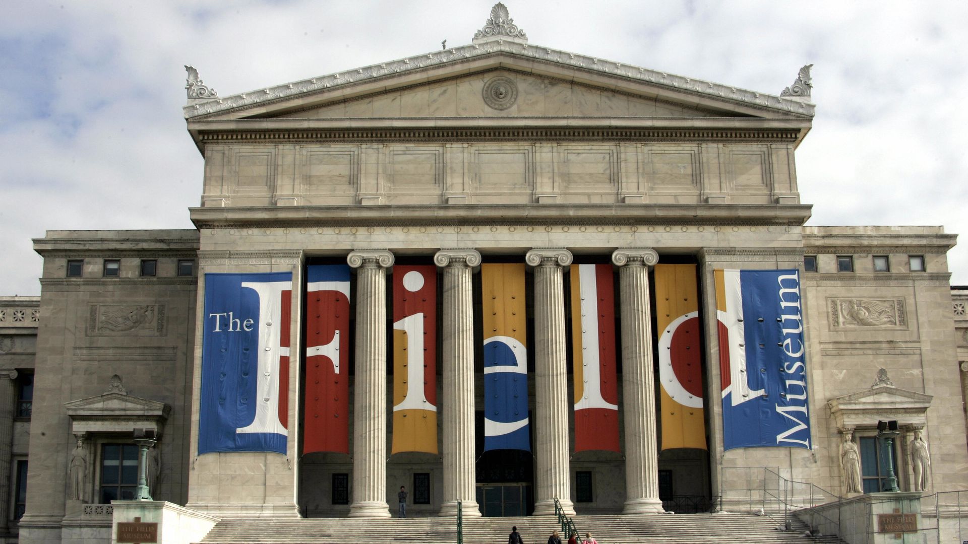 Caption: Outside the Field Museum
