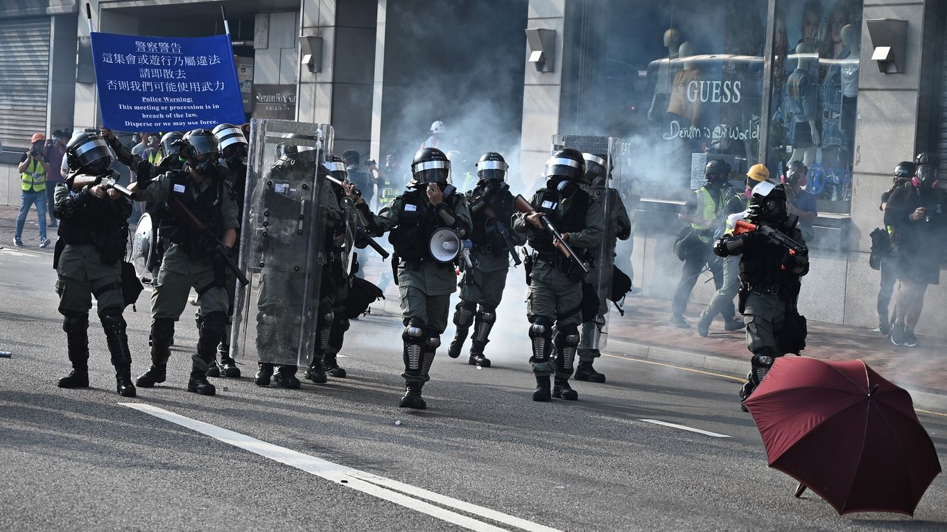 Hong Kong Police Brutality Protest Officers Fire Tear Gas At Crowds