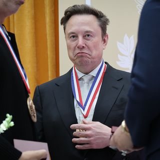 Ukraine's Starlink restrictions raise suspicions of Musk, Trump retaliation