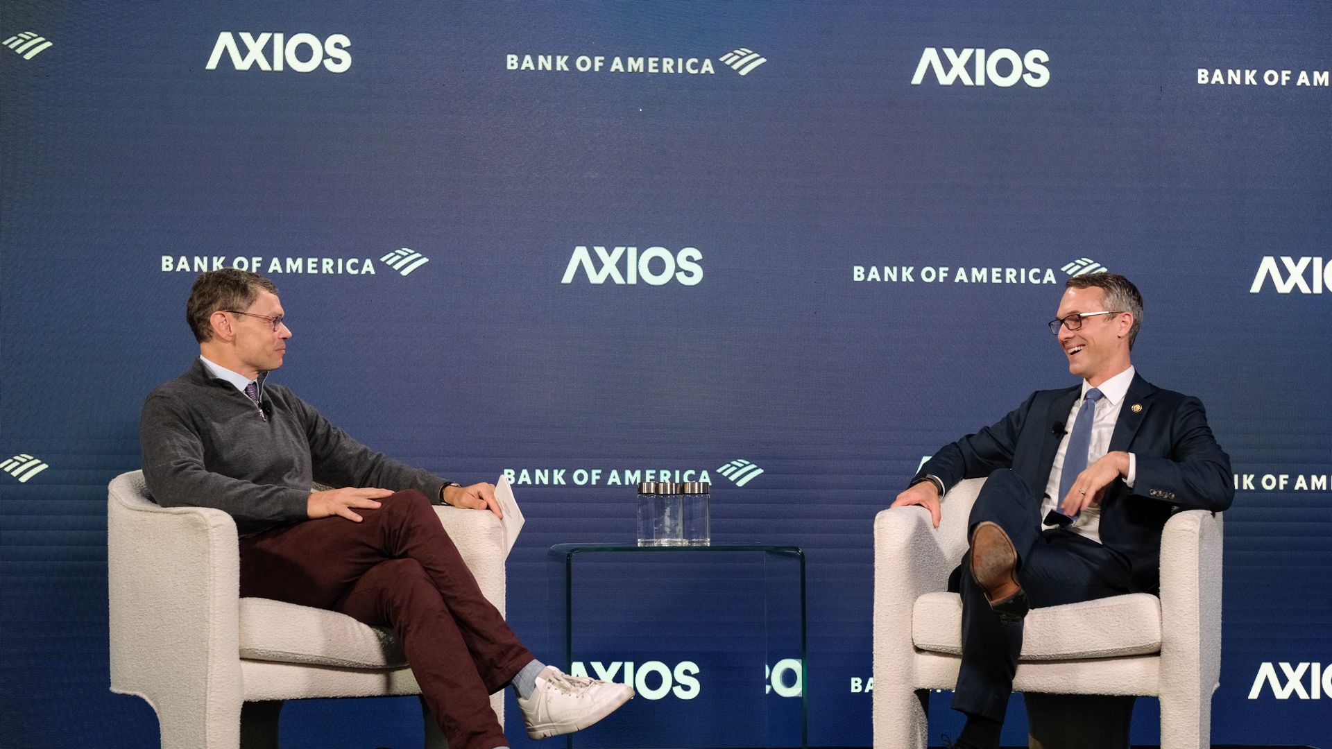 Axios' Hans Nichols interviews Rep. James Walkinshaw