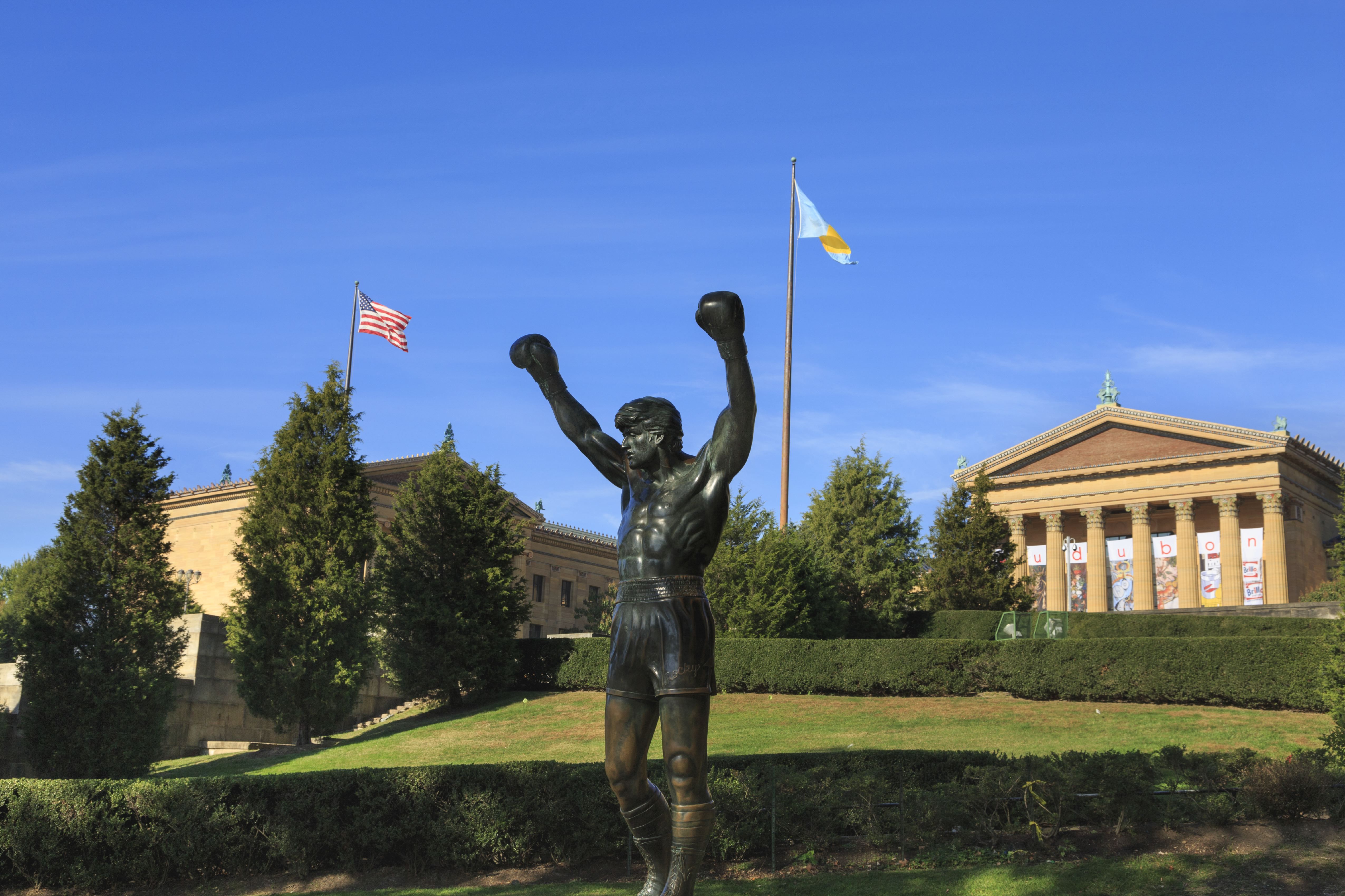 Rocky Balboa statue in front of the Philadelphia museum of art