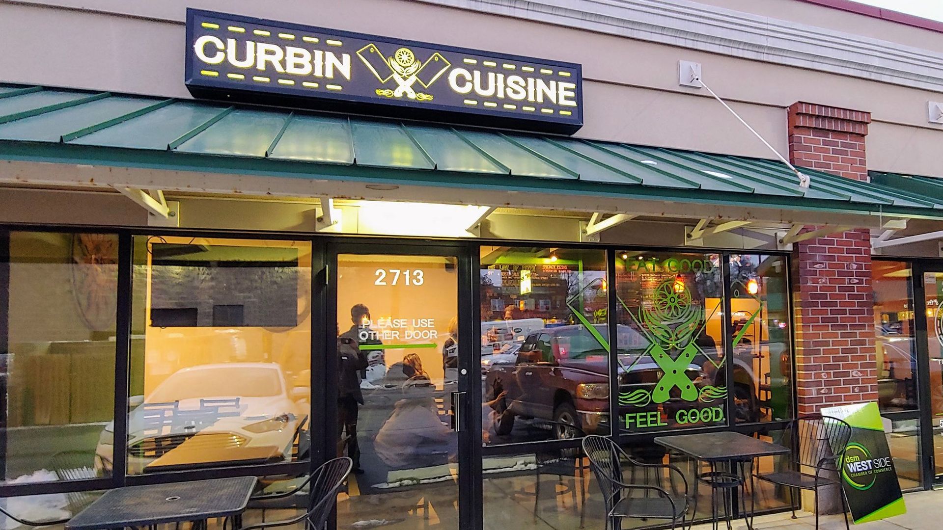 Curbin' Cuisine storefront