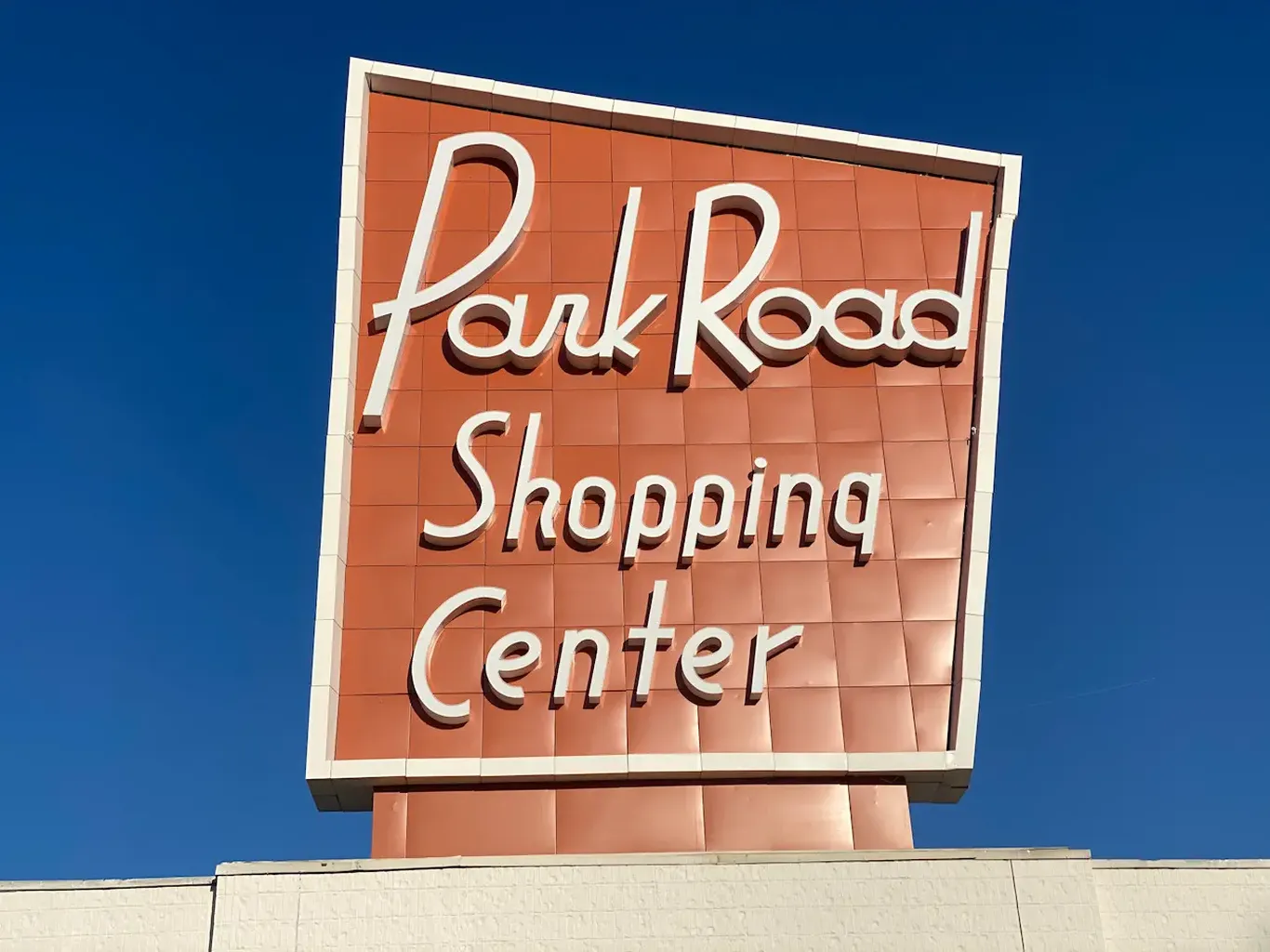 User s guide to Park Road Shopping Center. Plus What s opening