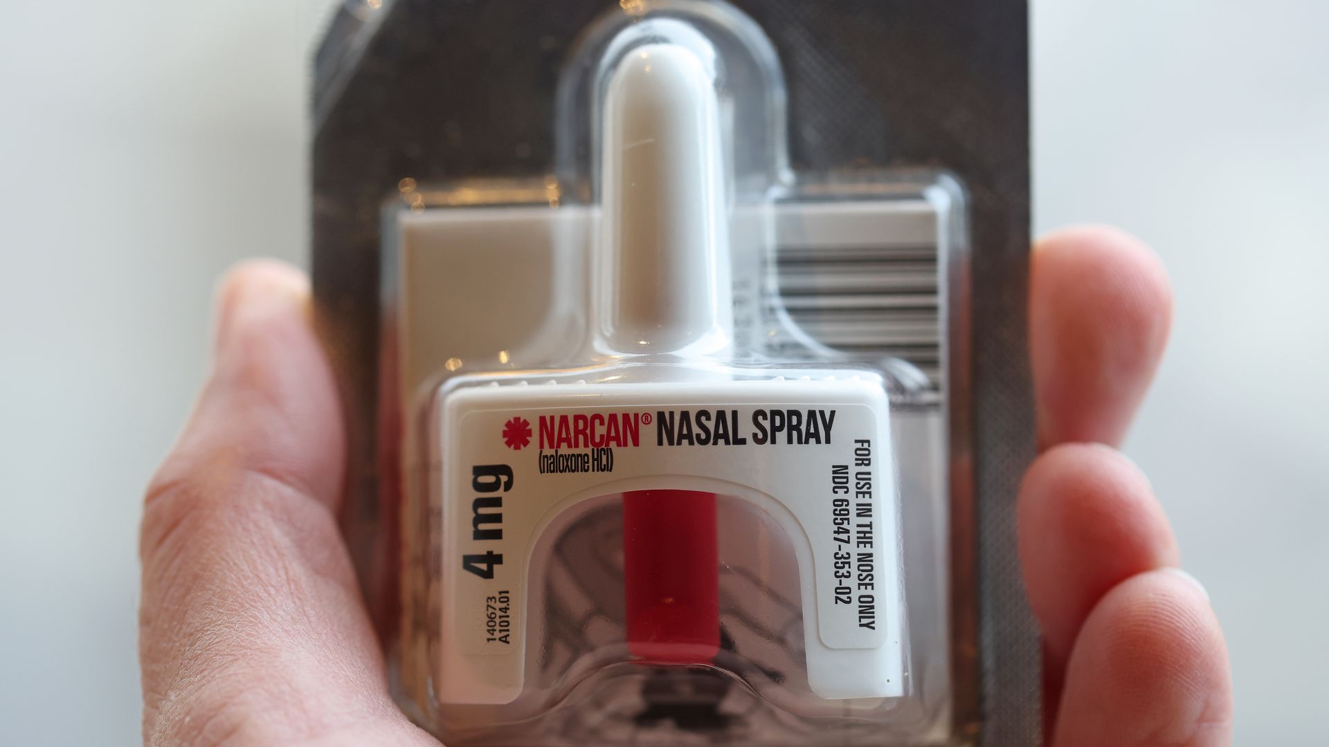 A photo of Narcan.