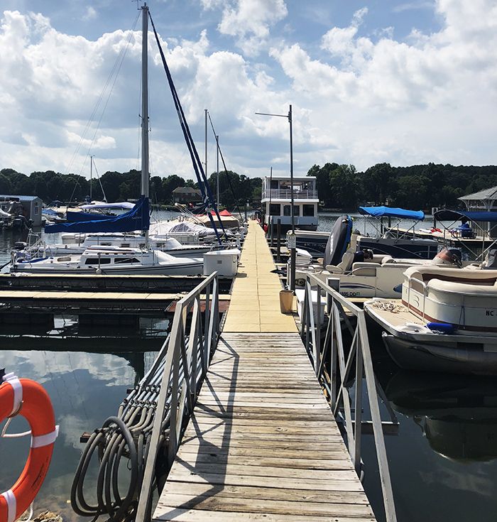 lake dock near charlotte nc