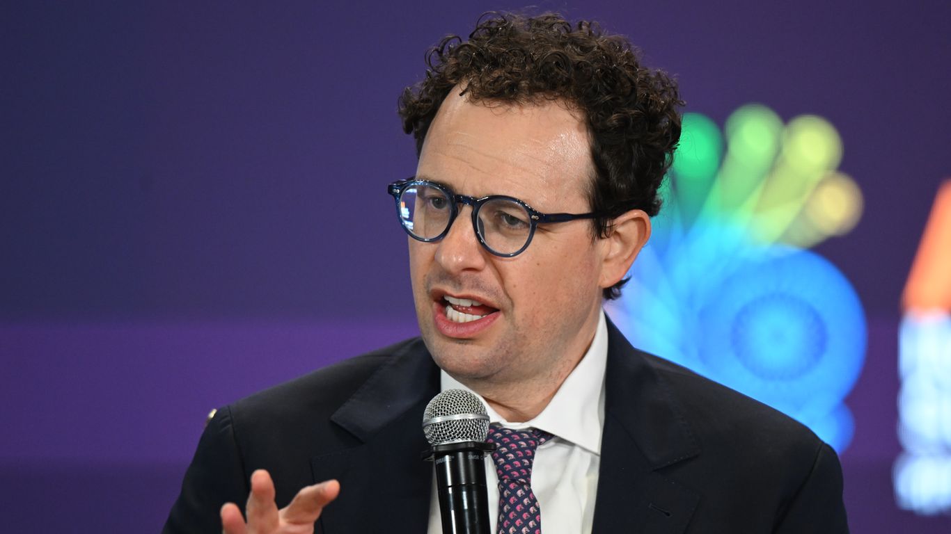 images.axios.com image