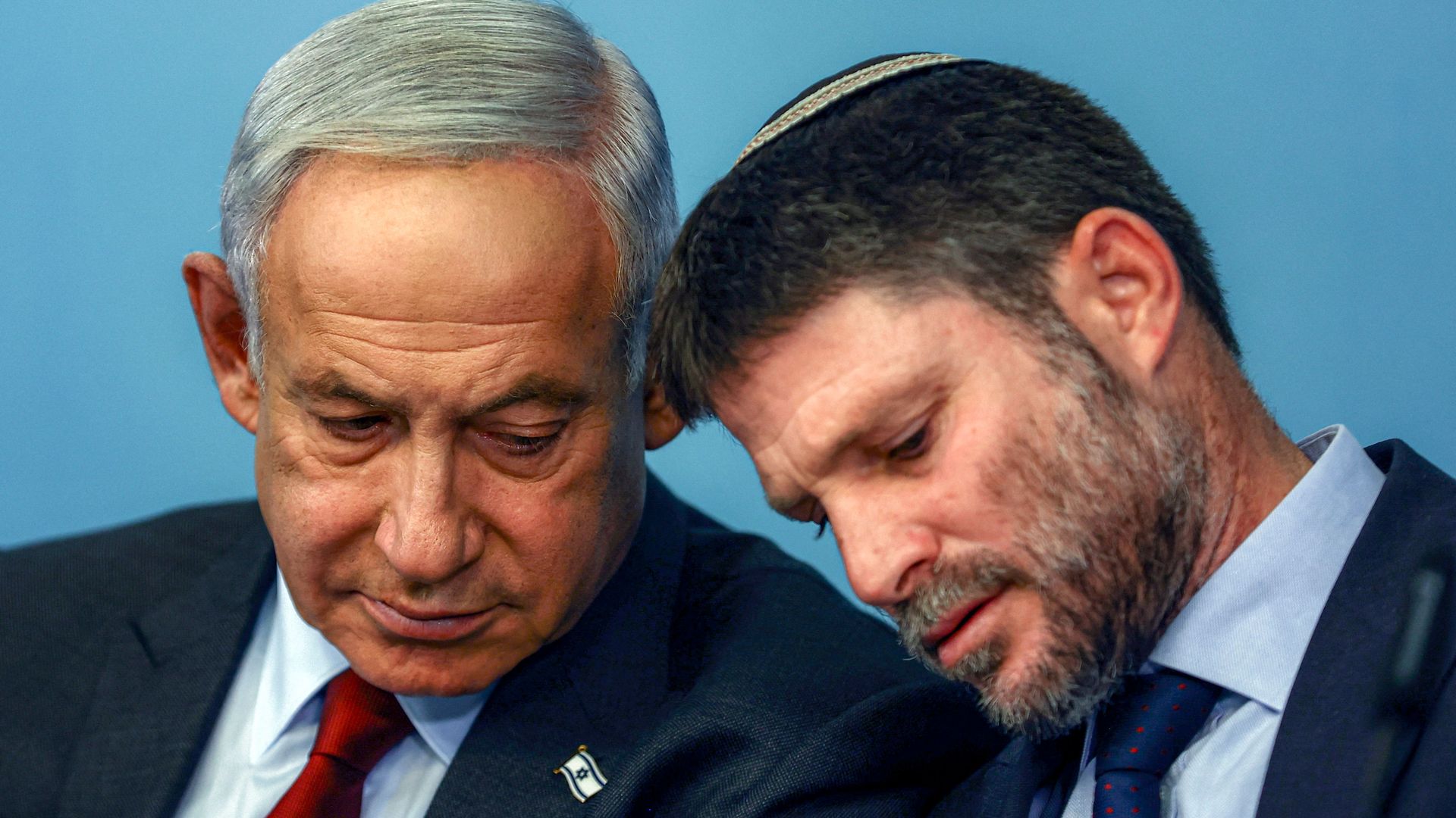 sraeli Prime Minister Benjamin Netanyahu and Finance Minister Bezalel Smotrich attend a press conference at the Prime Minister's office in Jerusalem on January 25, 2023. 