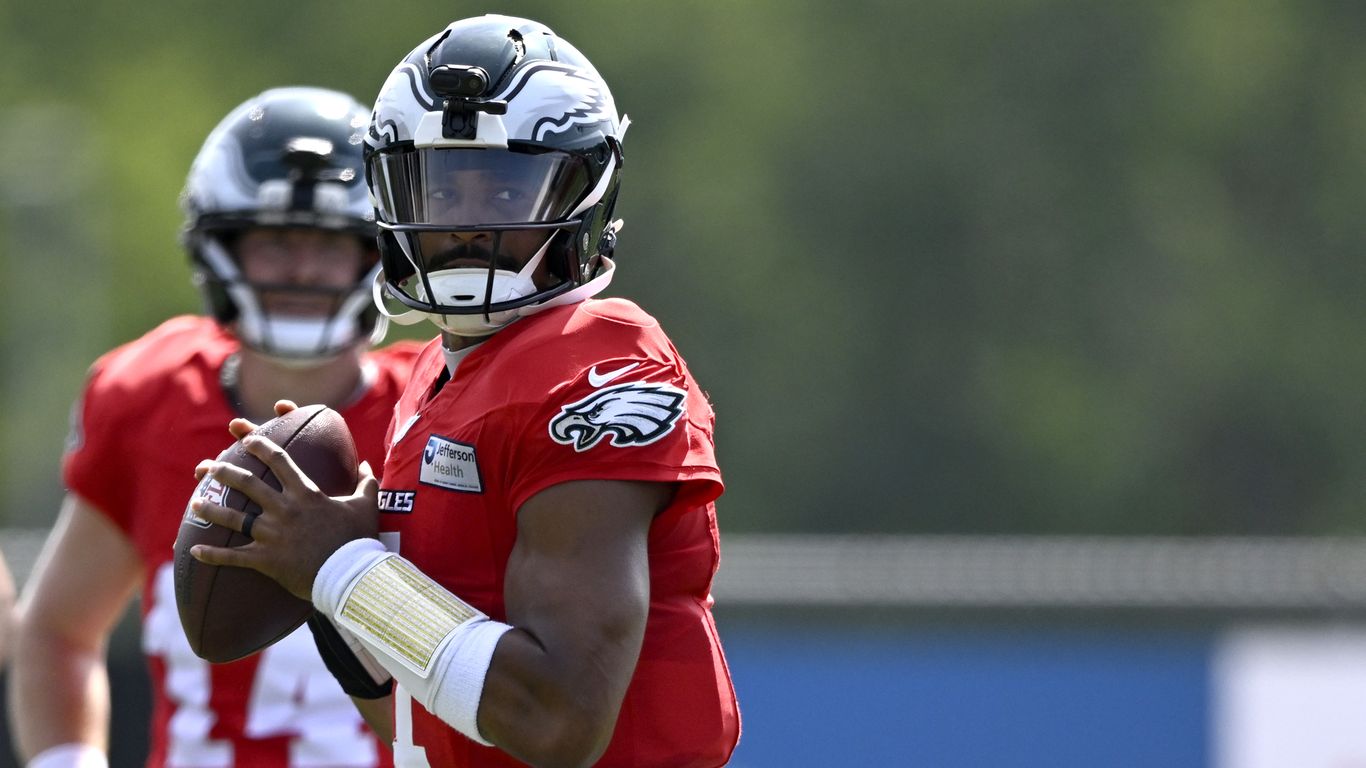 Don't tell Eagles fans it's just practice.