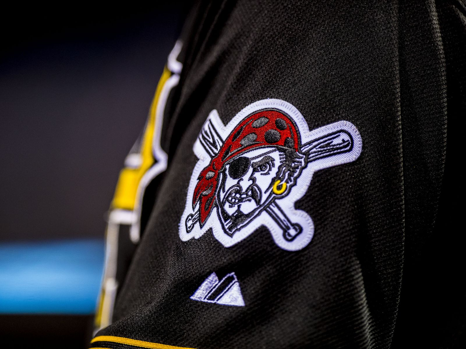 Download Pittsburgh Pirates In Black Uniform Wallpaper