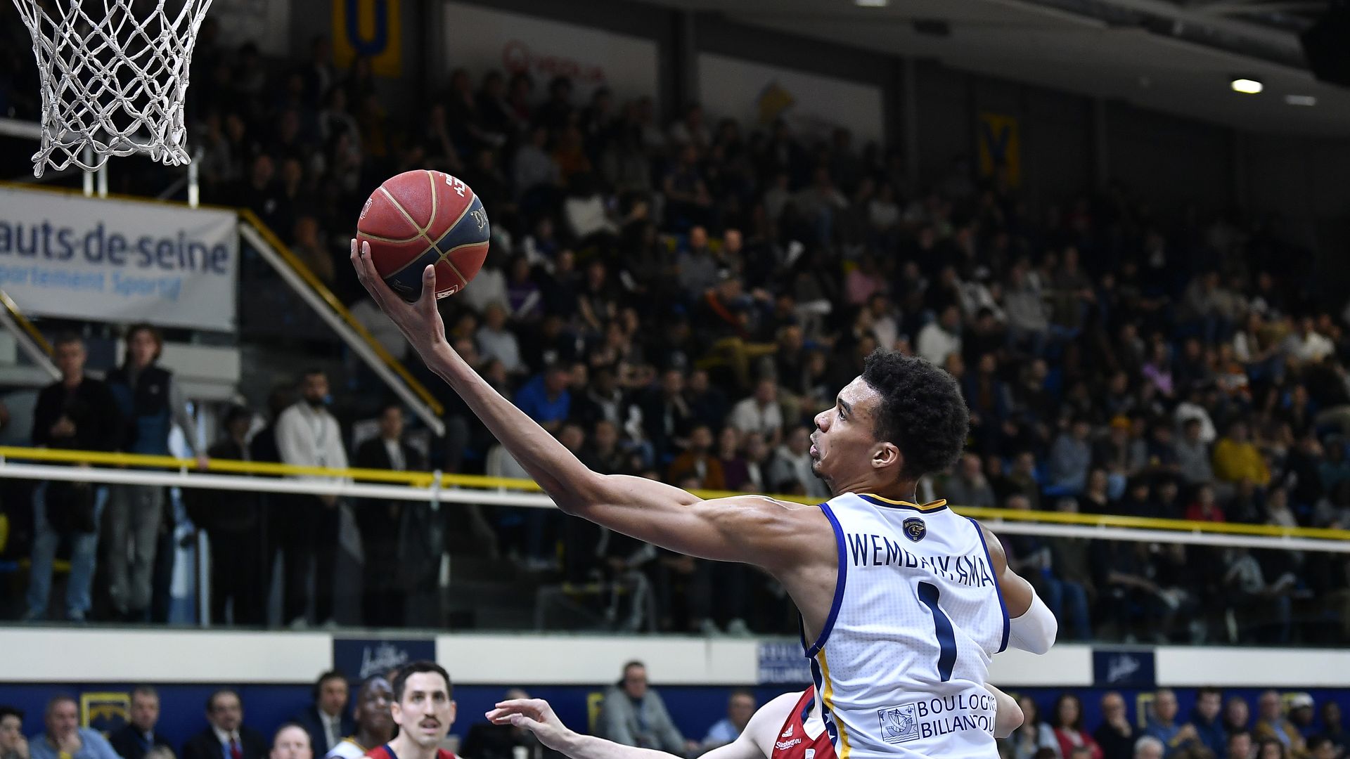Victor Wembanyama of Metropolitans 92 extends to take a shot during a game last week in Levallois-Perret, France.
