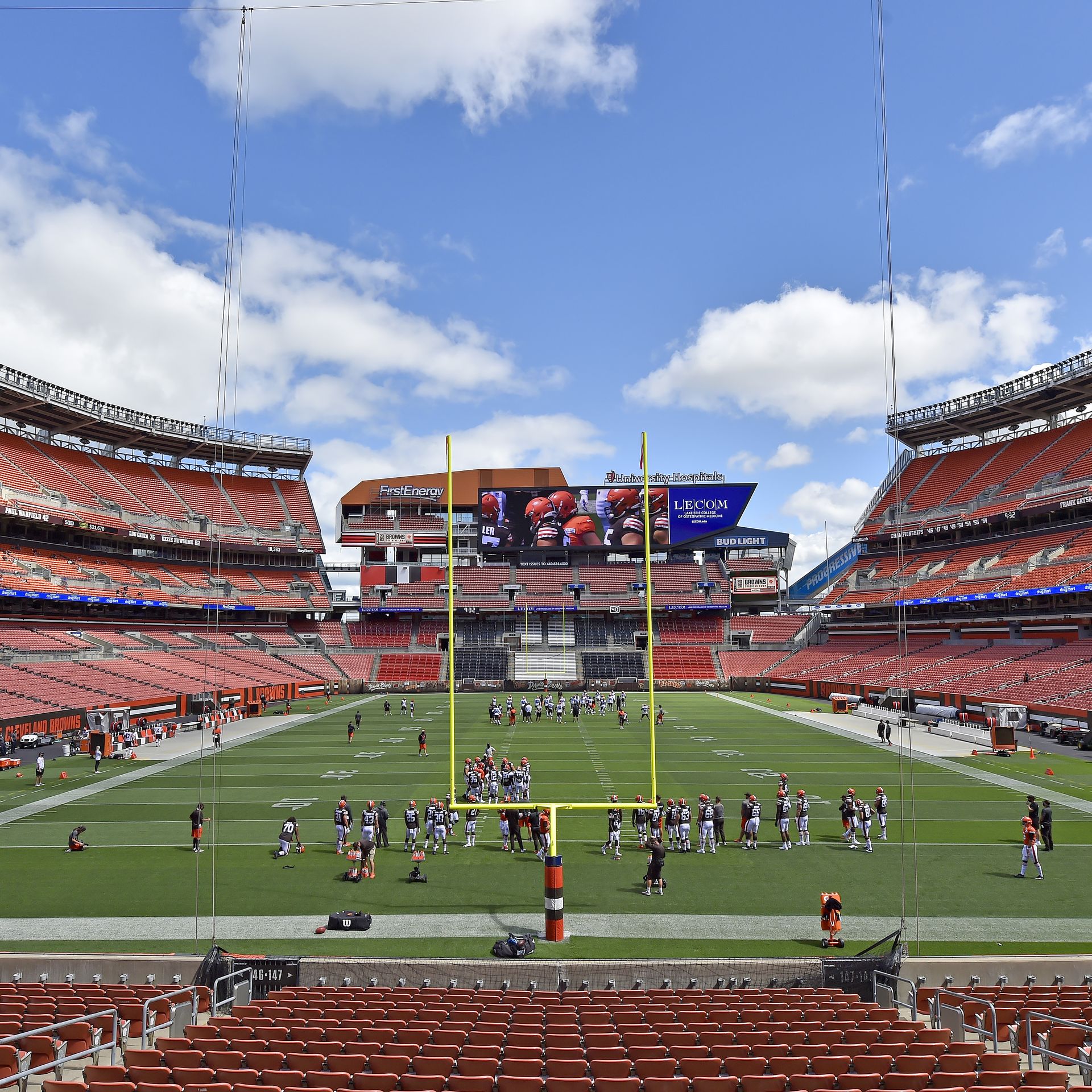 Gov. DeWine: Browns, Bengals allowed up to 6,000 spectators at 2