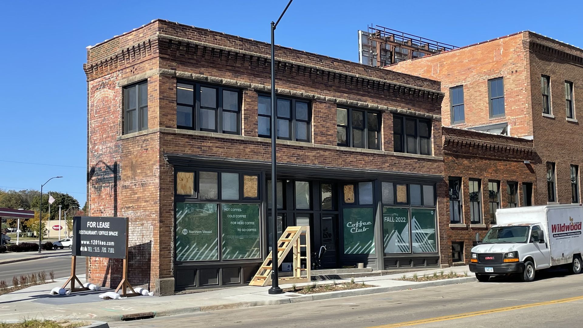 A photo of 1201 Keo Way in Des Moines.