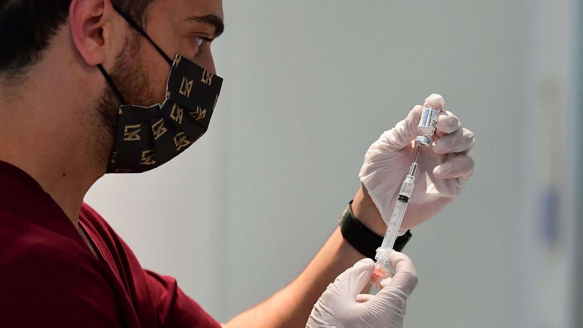 A pharmacy student preparing a coronavirus vaccine in Angeles, California, on May 7.