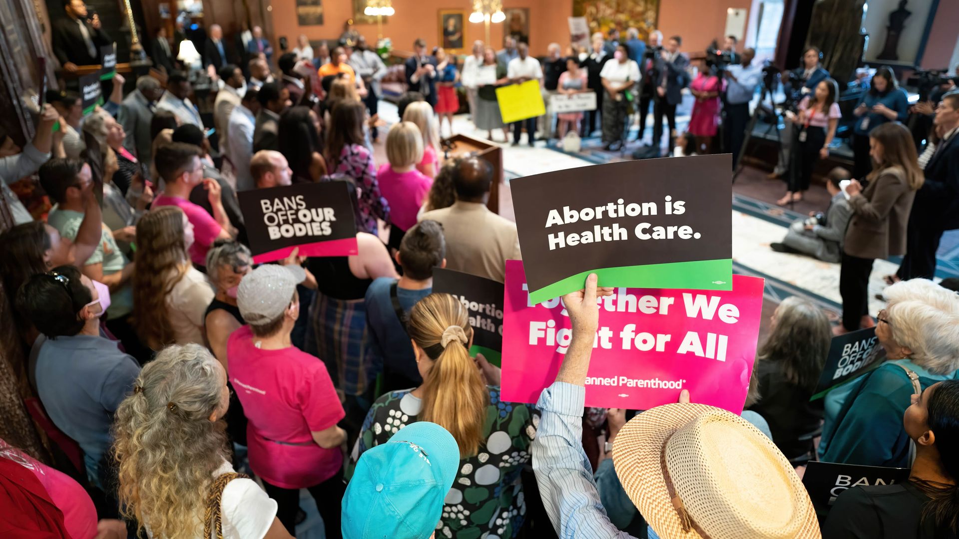 Photo of abortion rights protesters in the South Carolina Statehouse