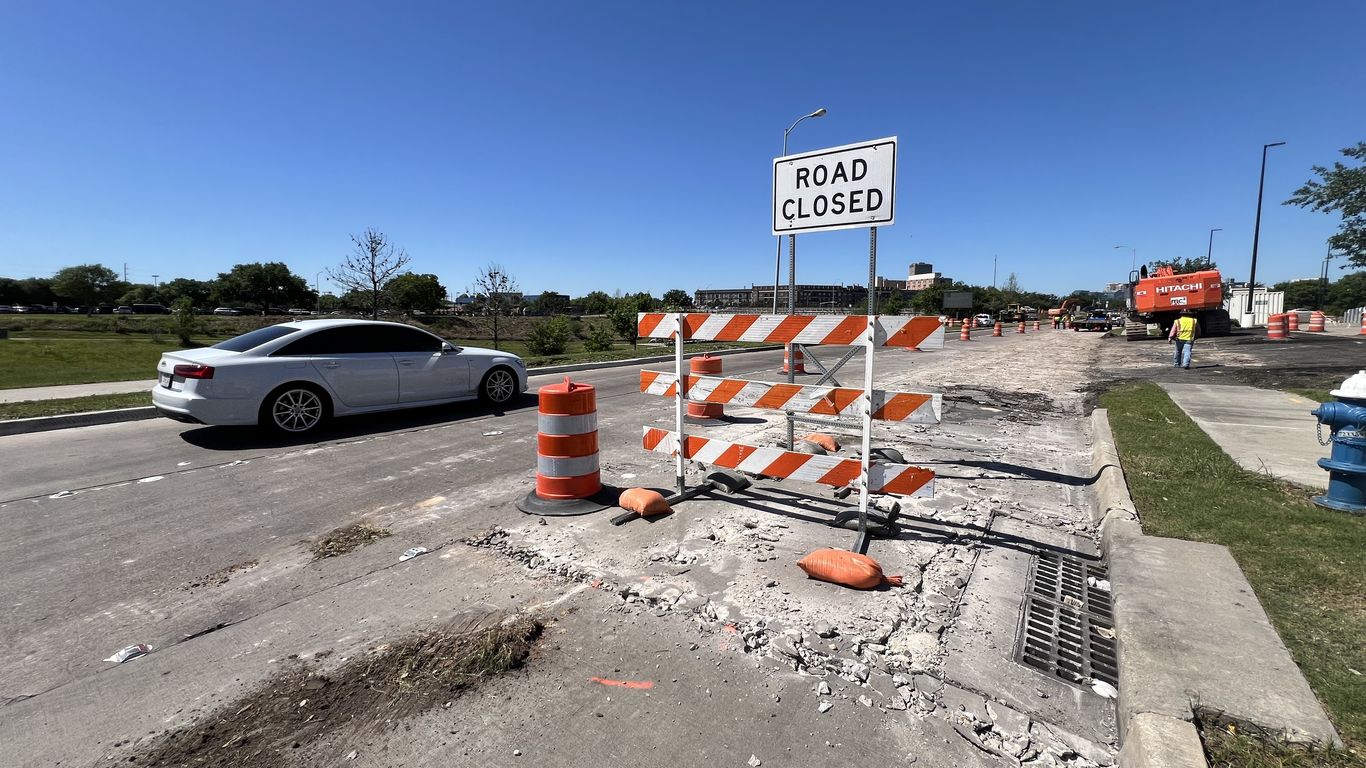Critics say Texas 288 construction violates agreement with feds