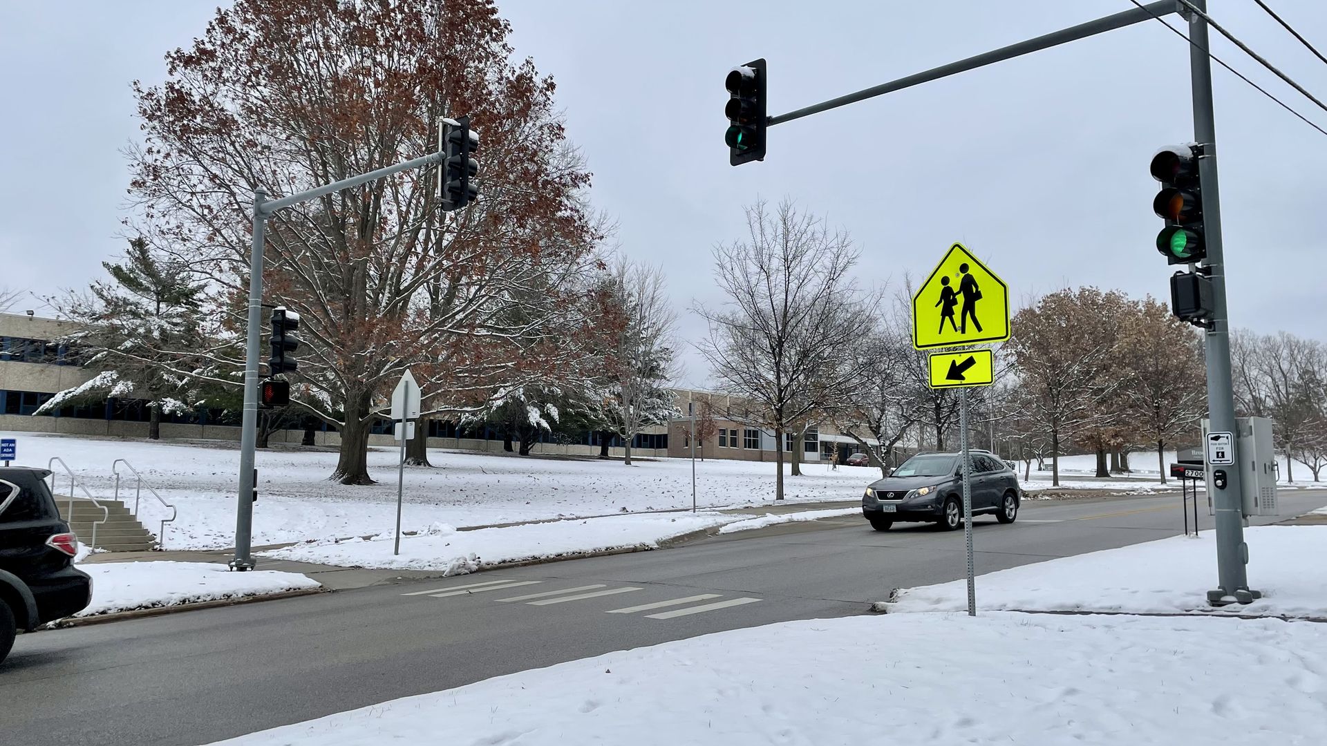 A photo of a crosswalk in Des Moines.