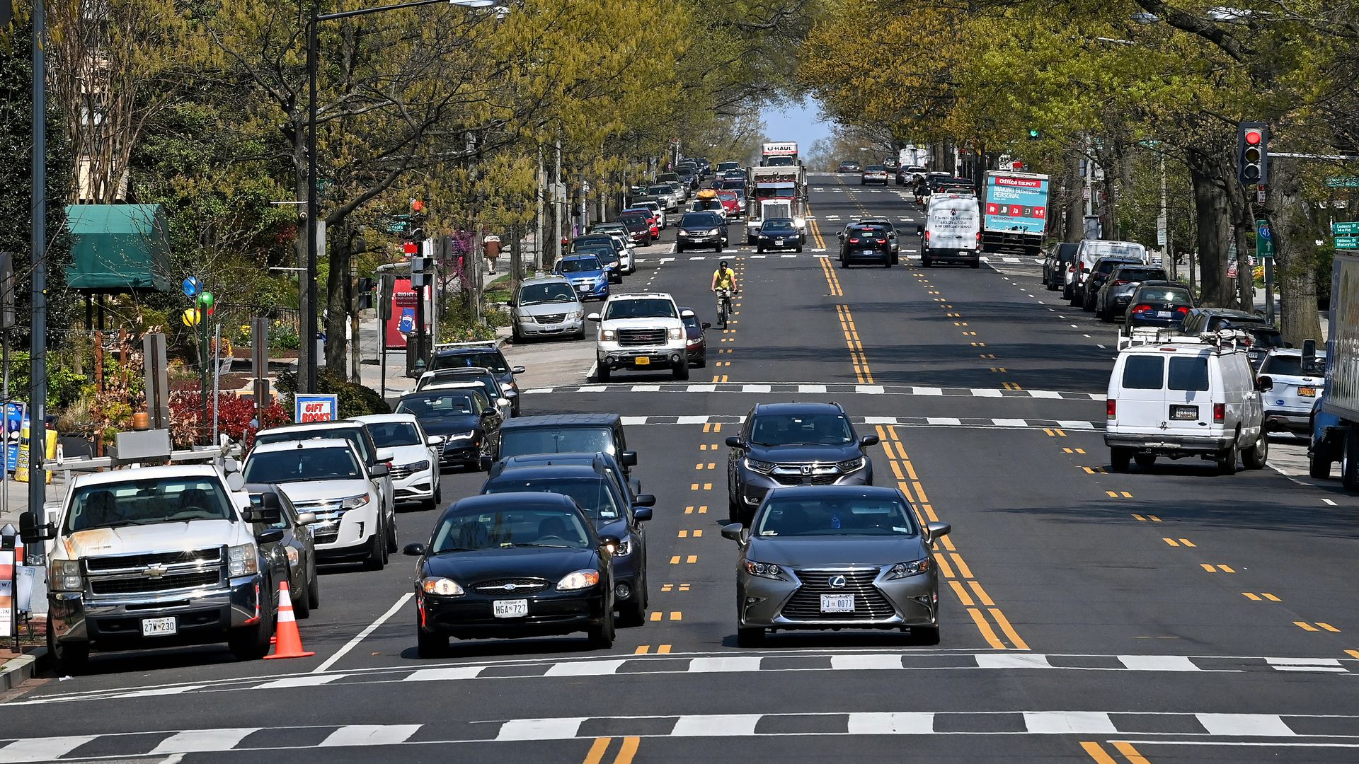 A street-level view of Connecticut Avenue