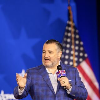 Scoop: U.S. suggests Cuba complicit in helping Russia fight Ukraine