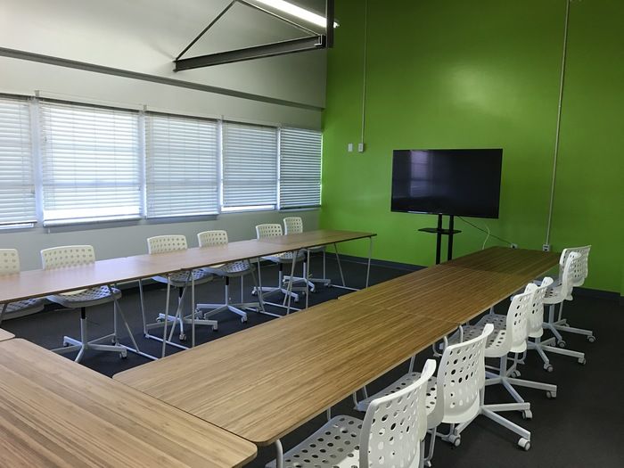 hygge-remount-event-room