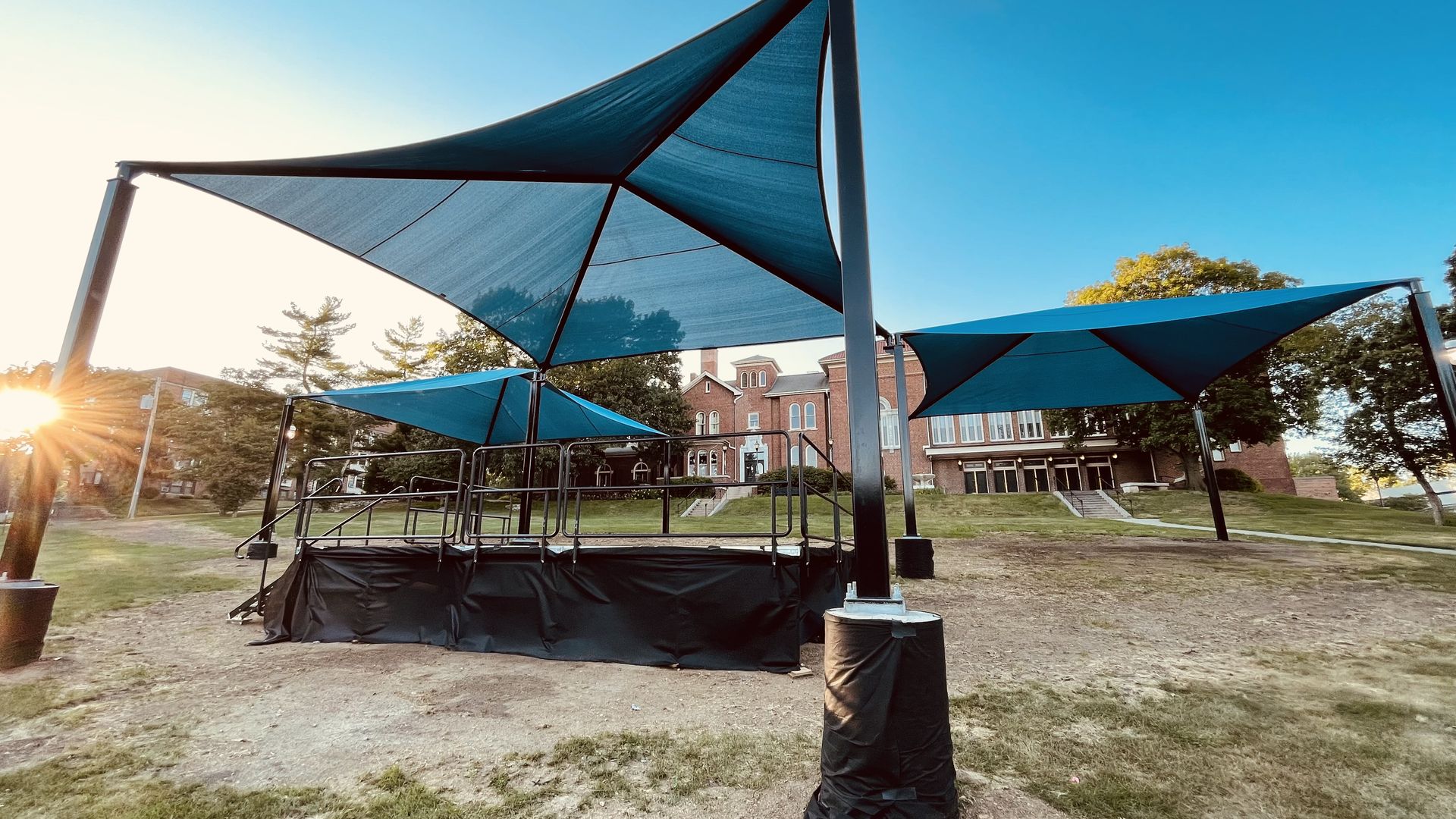 A photo of Hoyt Sherman Place.