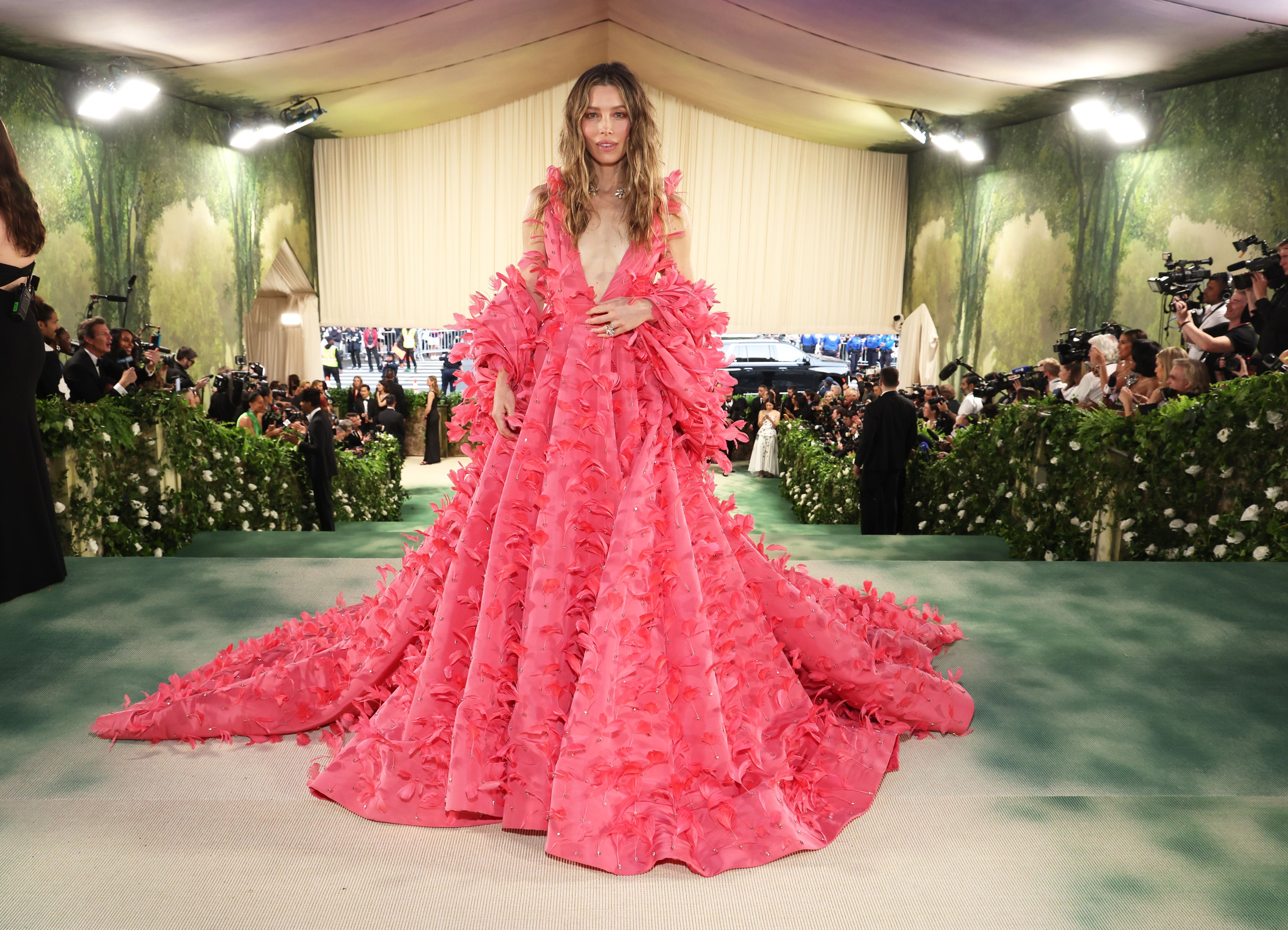 Jessica Biel attends The 2024 Met Gala Celebrating "Sleeping Beauties: Reawakening Fashion" at The Metropolitan Museum of Art on May 06, 2024 in New York City. (Photo by Kevin Mazur/MG24/Getty Images for The Met Museum/Vogue)