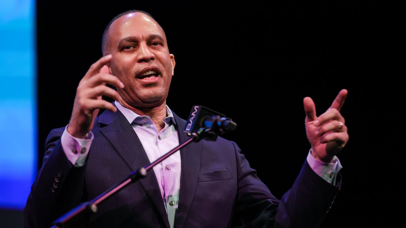 "It's going to be a tough vote": Democrats struggle over whether to fund DHS, ICE