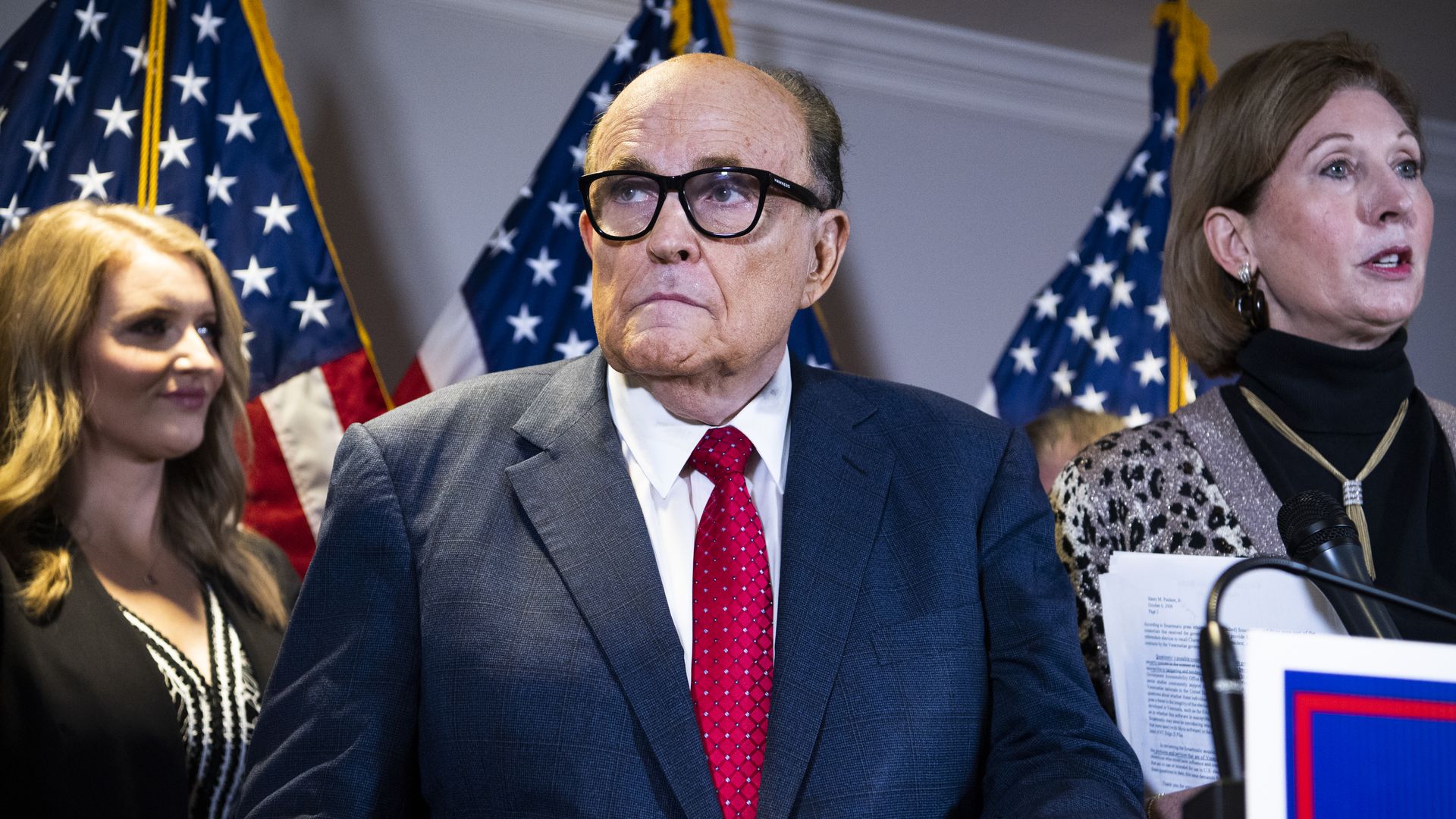Picture of Rudy Giuliani and Sidney Powell in a presser