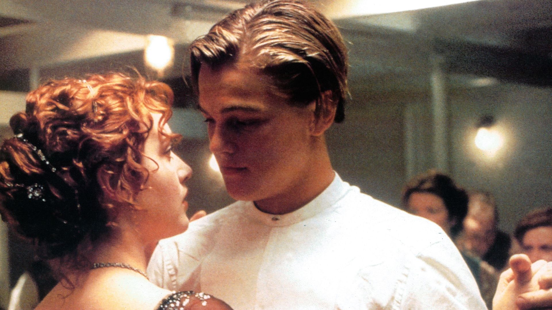 Kate Winslet and Leonardo DiCaprio in 1997's "Titanic." (Photo by 20th Century-Fox/Getty Images)