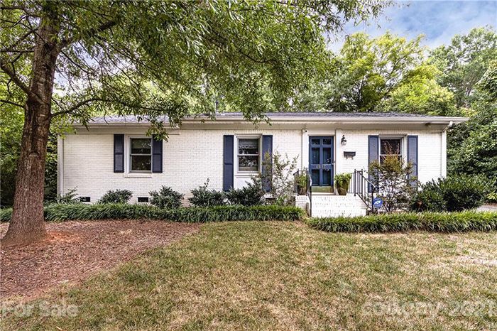 4617 Halstead Dr front