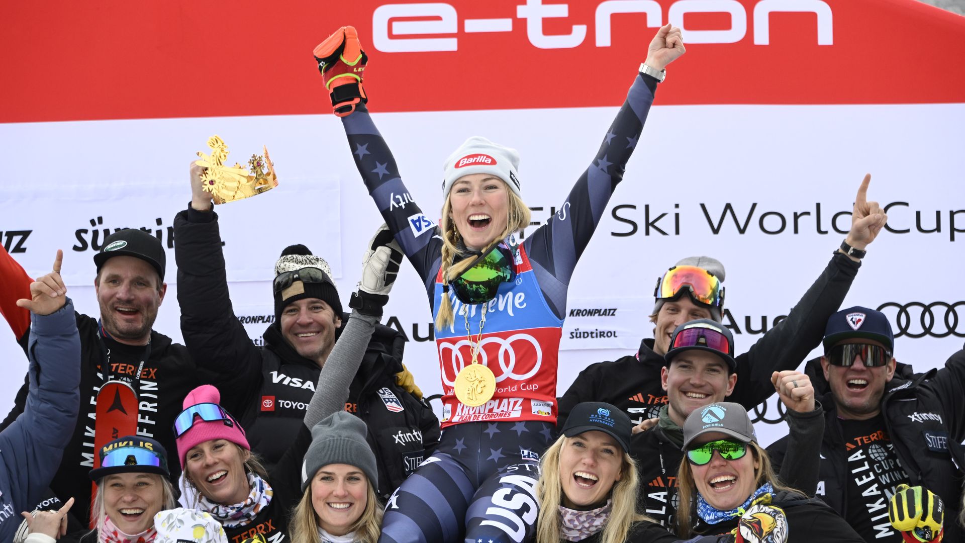 mikaela shiffrin celebrating