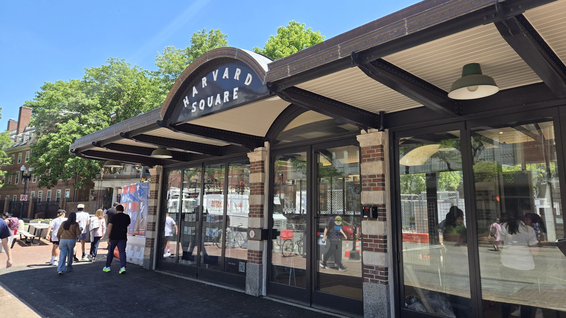 The HarvaRD sQUARE kiosk