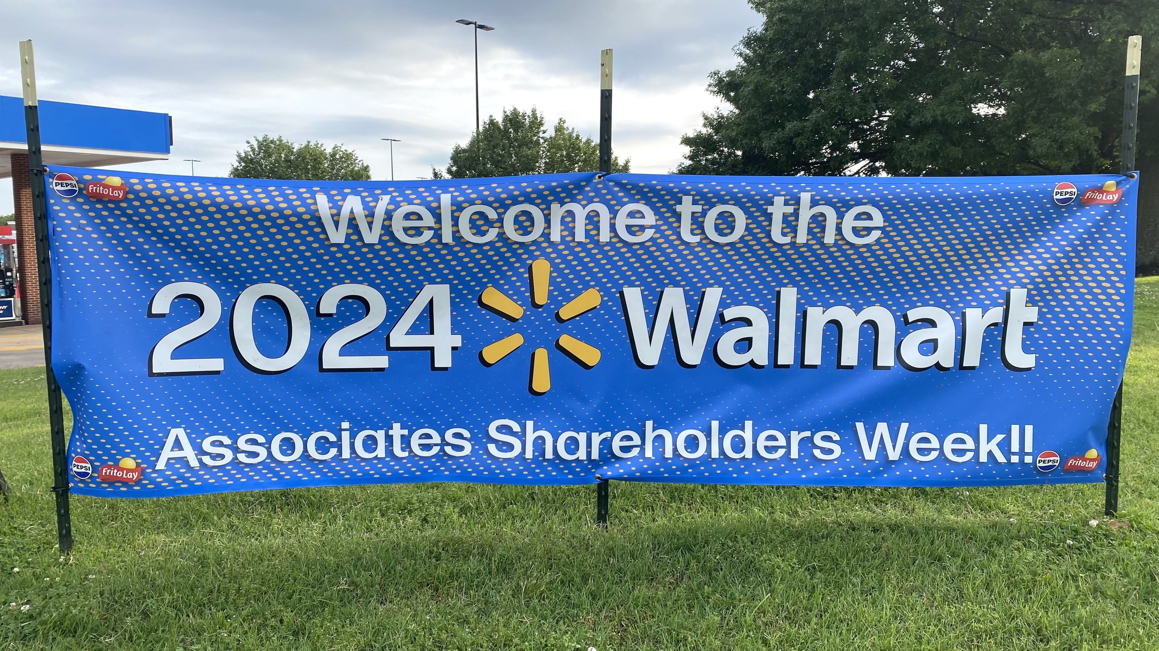 Walmart kicks off 2024 shareholder's meeting with new career and